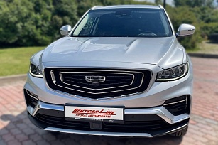 Китайцы наступают.